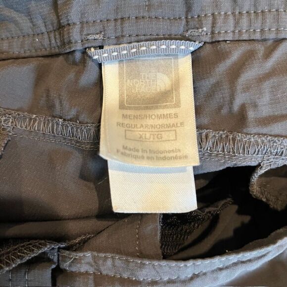 The North Face Convertible Hiking Pants Zip Off Legs Charcoal Men's Size XL - Picture 12 of 16